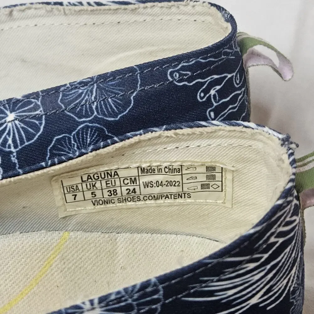 Vionic beach shoes
